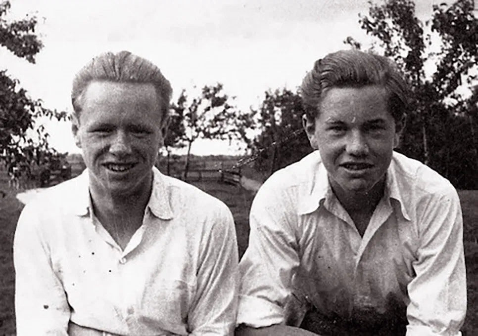 Twee broers, één favoriet shirt